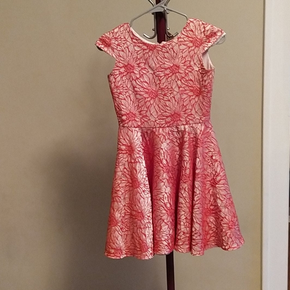 Dress - Picture 2 of 3